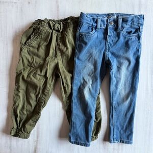 Toddler girls pants bundle (size 2T)